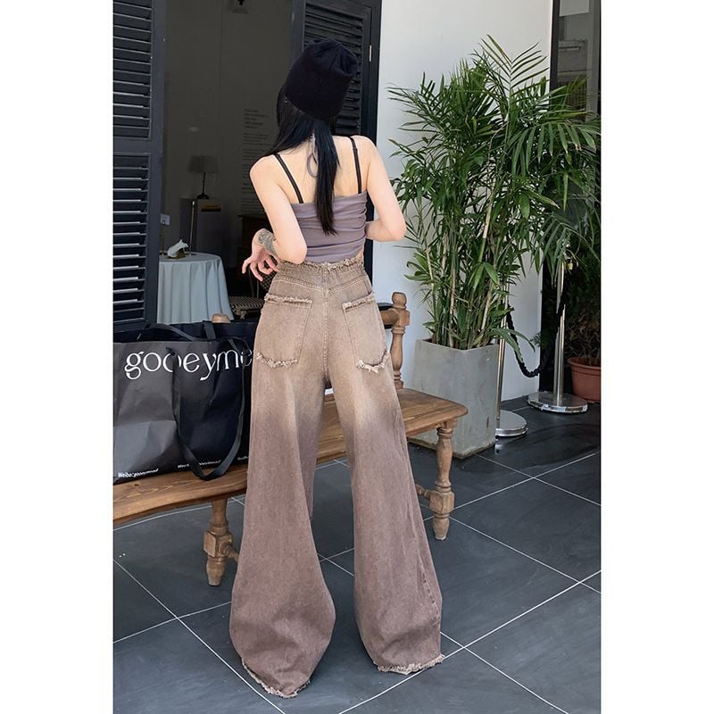 Wide-leg pants front view